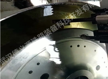 車輛車輪輪輻水浸全自動(dòng)探傷機(jī)